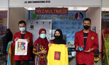 GELAR KARYA SMK TAMANSISWA JETIS YOGYAKARTA DI KANTOR BBPPMPV SENI DAN BUDAYA DIY