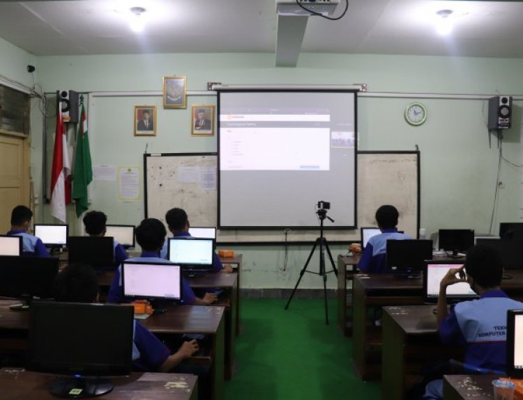Workshop  Implementasi Link dan Match Penyelarasan Kurikulum dan Bahan Ajar